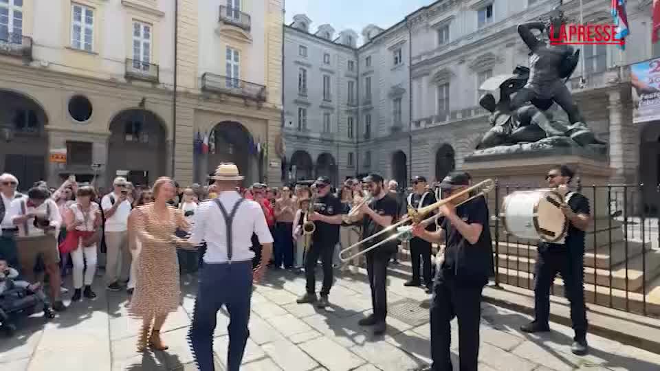 Torino: la JST Jazz Parade fa ballare tutta la città