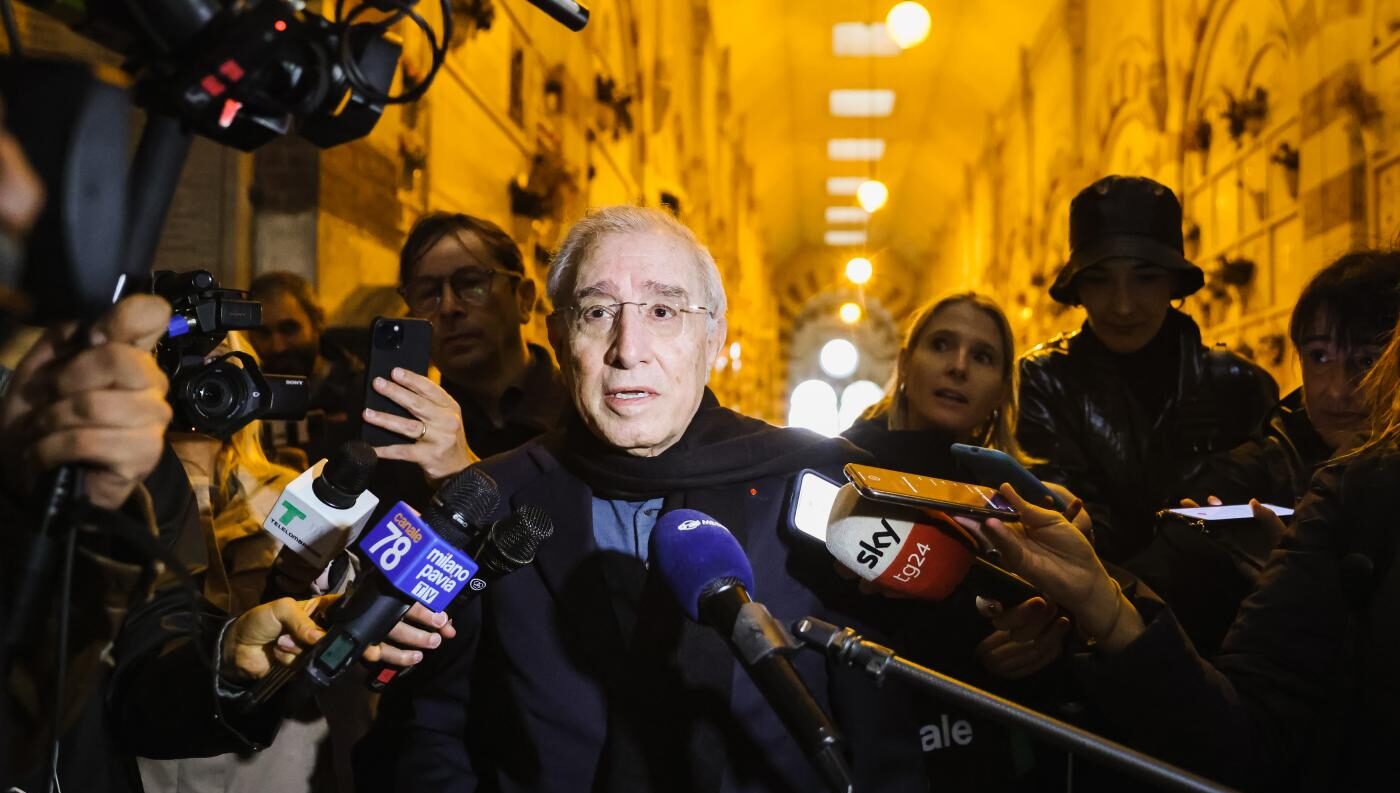 Dell’Utri e la moglie a processo per i 42 milioni ricevuti da Berlusconi