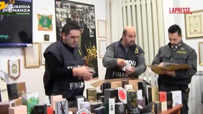 Frosinone, sequestrati 24mila  profumi contraffatti a Sora
