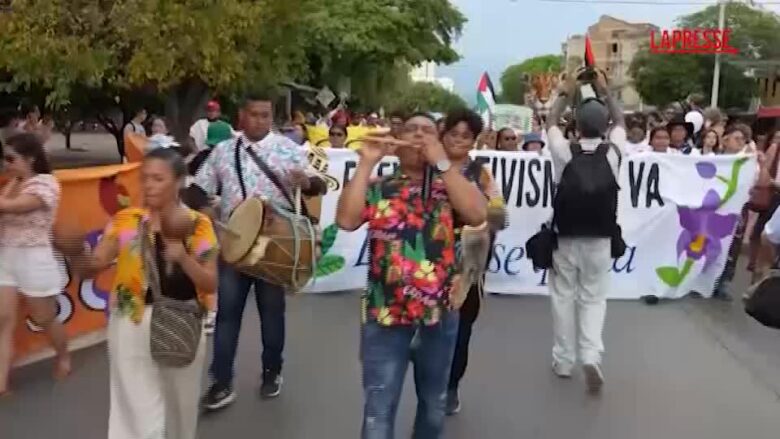 Colombia, protesta a Santa Marta contro i combustibili fossili
