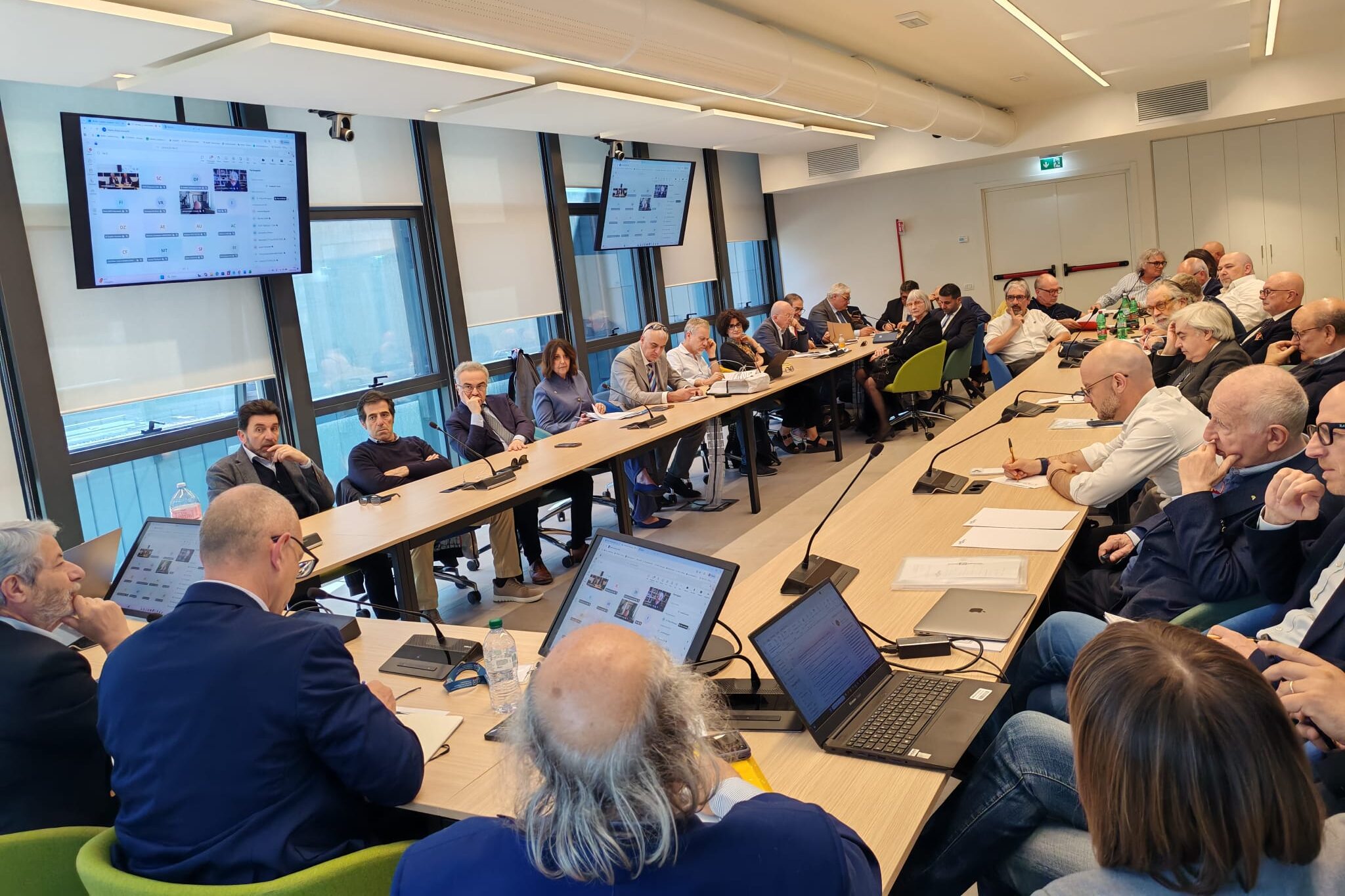 Sanità, riparte la trattativa per il nuovo  contratto di medici e dirigenti sanitari