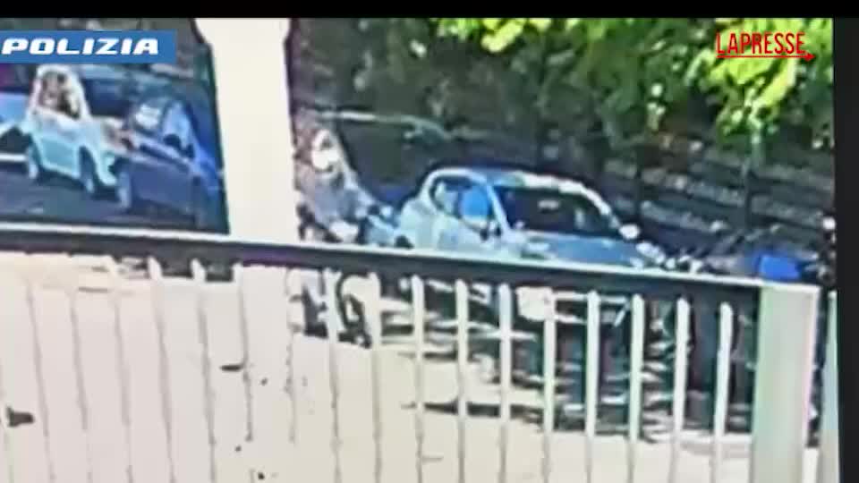 25 aprile, il 21enne arrestato ripreso mentre spara: il video della polizia
