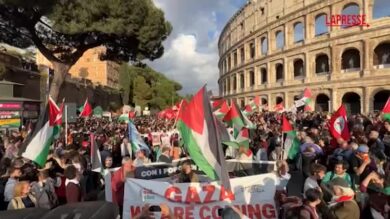 Flotilla, a Roma il corteo da Piazza del Colosseo: "Blocchiamo tutto"