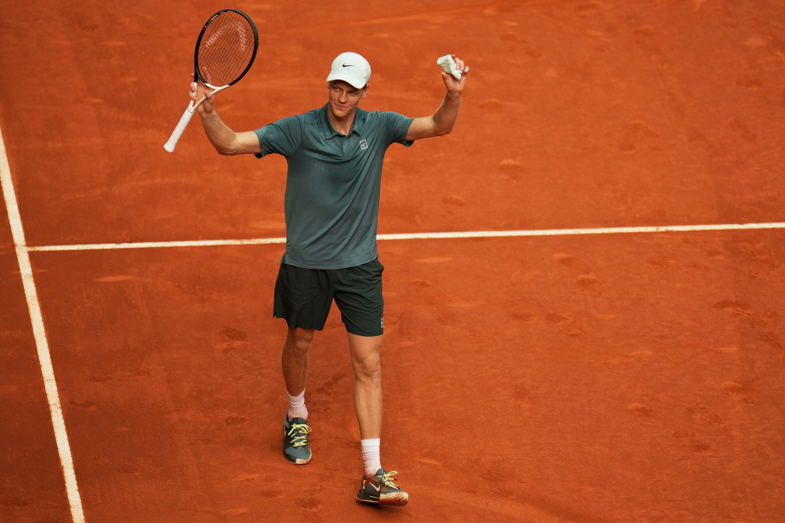 Sinner-Fils oggi all’Atp Madrid 2026, l’azzurro vince 6-2, 6-4 e vola in finale – La diretta