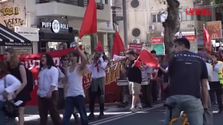 Tel Aviv, migliaia in piazza per il Primo Maggio contro la guerra e il governo israeliano