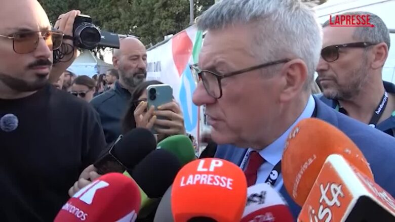 Primo maggio, Landini: "Mobilitazione globale dei sindacati dica no alla guerra"