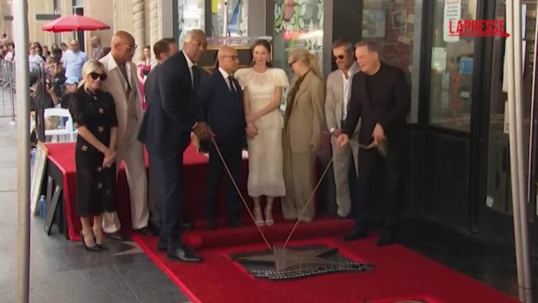 Emily Blunt e Stanley Tucci ricevono la stella sulla Hollywood Walk of Fame