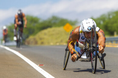 Zanardi alle prese con l'Ironman nel 2015. (Marco Garcia/AP Images for IRONMAN)