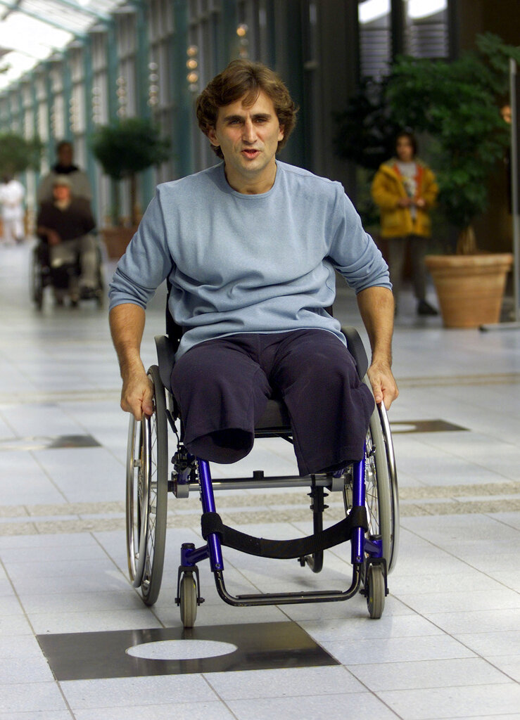 Galleria foto 'Alex Zanardi, una vita tra successi, cadute e rinascite – FOTO' - foto 6