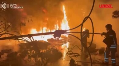 Ucraina, 3 morti e oltre venti feriti per attacchi russi a Odessa e Sumy