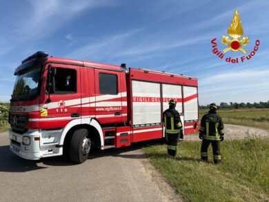 Moto contro palo di cemento: morti 2 giovani nel milanese