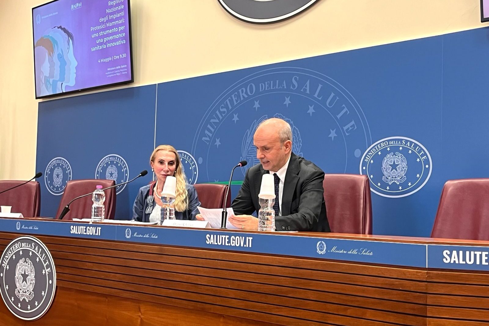Protesi al seno in Italia, quasi 1 intervento su 2 per motivi estetici