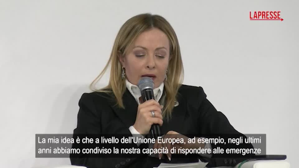 Ue, Meloni: "Alzare livello, non solo reagire ma anticipare crisi"