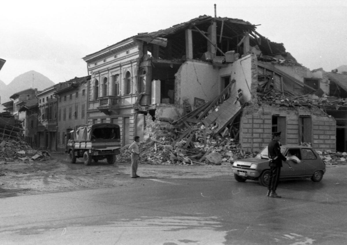 Terremoto Friuli 1976, 50 anni fa il disastro che segnò l’Italia – Le foto storiche