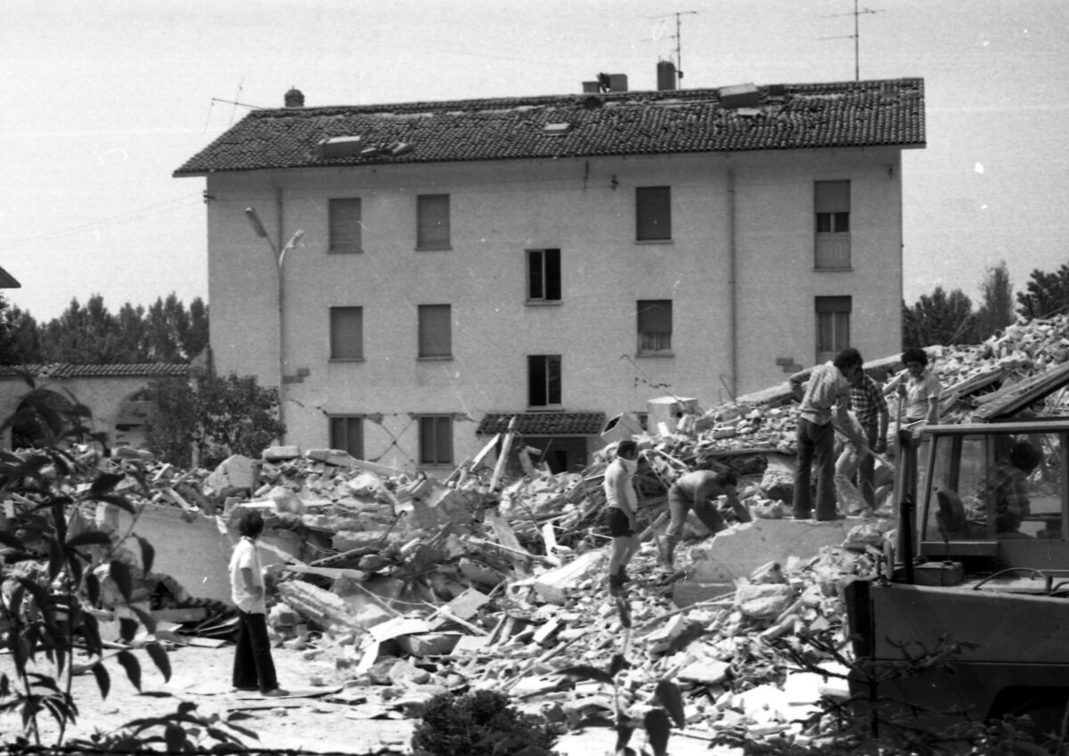 Terremoto Friuli 1976, 50 anni fa il disastro che segnò l’Italia – Le foto storiche