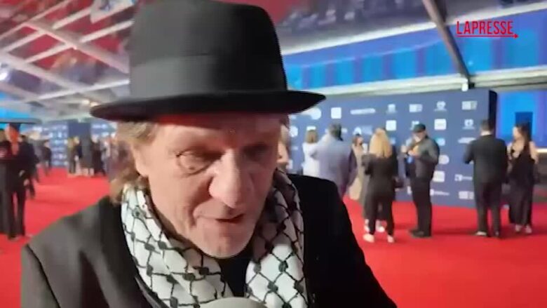 David di Donatello 2026, Capovilla con la kefiah: "Aiuta mio cuore a esserci ancora"