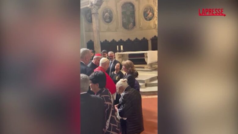 Papa Leone XIV a Napoli, l'incontro con la madre del piccolo Domenico Caliendo