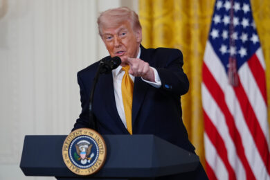 Iran, Rubio: “Ci aspettiamo di sapere qualcosa oggi”. Teheran: “Proposta Usa in valutazione”, ma un’escalation è ancora possibile – La diretta