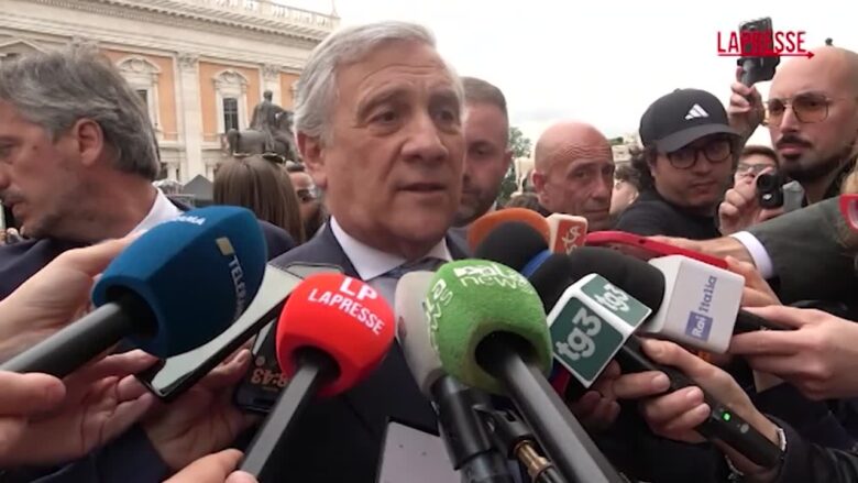Usa, Tajani dopo le minacce di Trump: "Nessuno ha mai parlato del ritiro delle truppe"