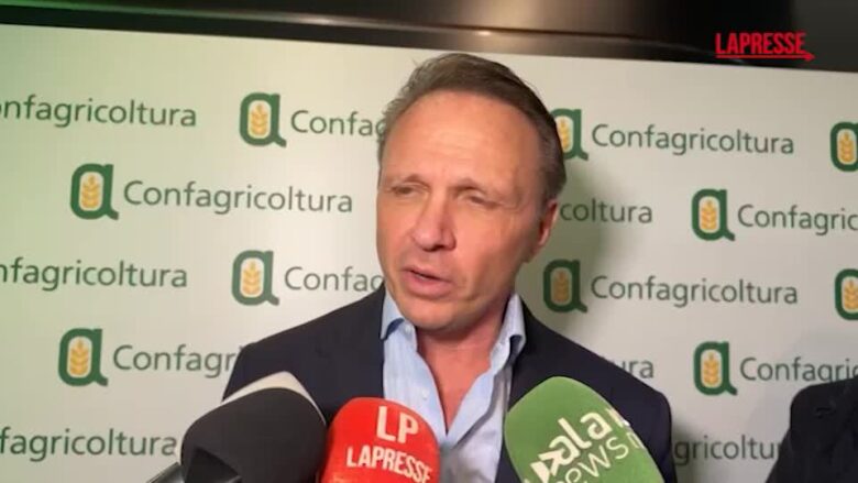 Agricoltura, Lollobrigida: "Non si è parlato di togliere sanzioni ai fertilizzanti russi"