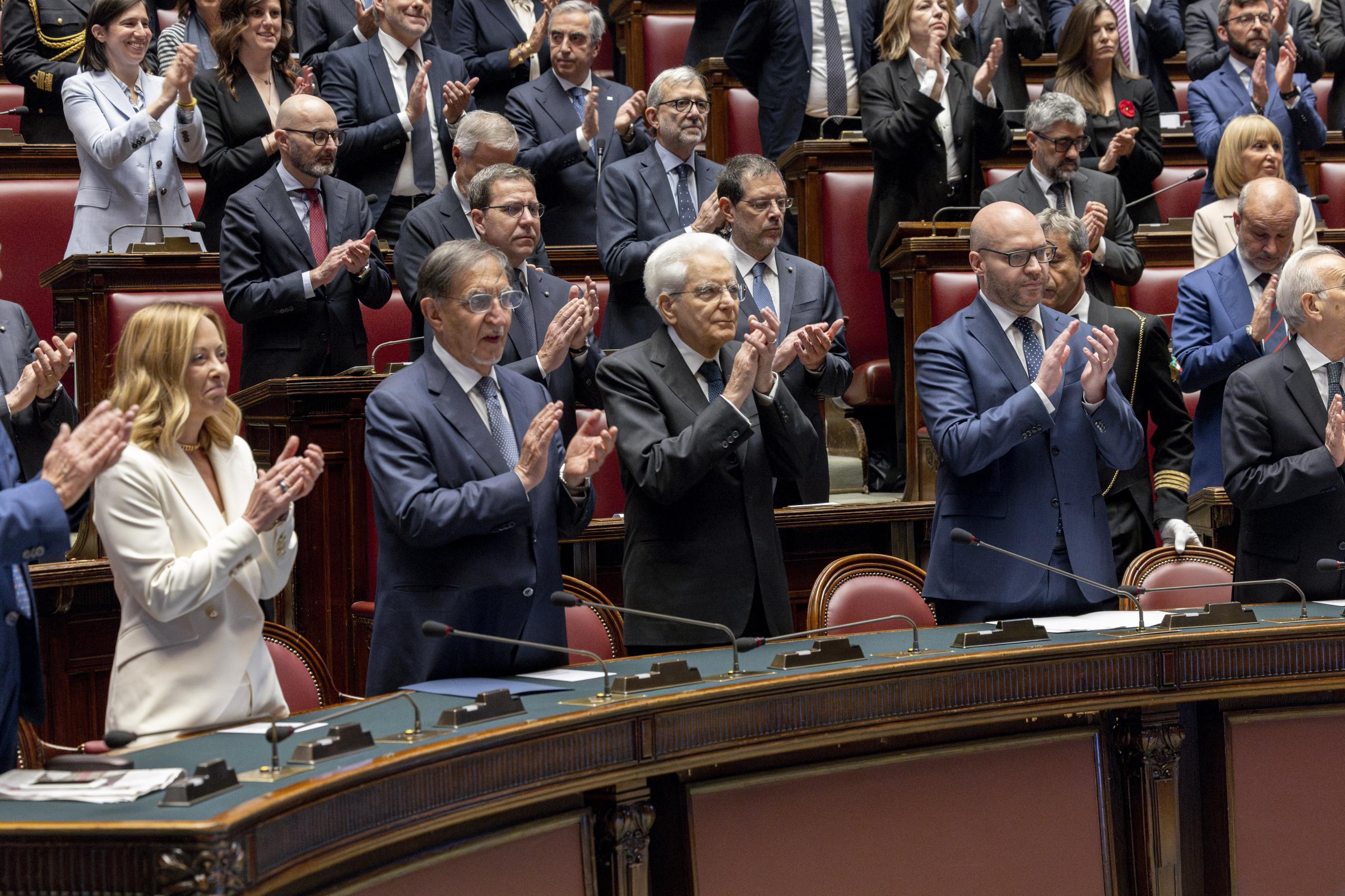 Giorno della Memoria delle vittime del terrorismo, Mattarella in Senato per le celebrazioni