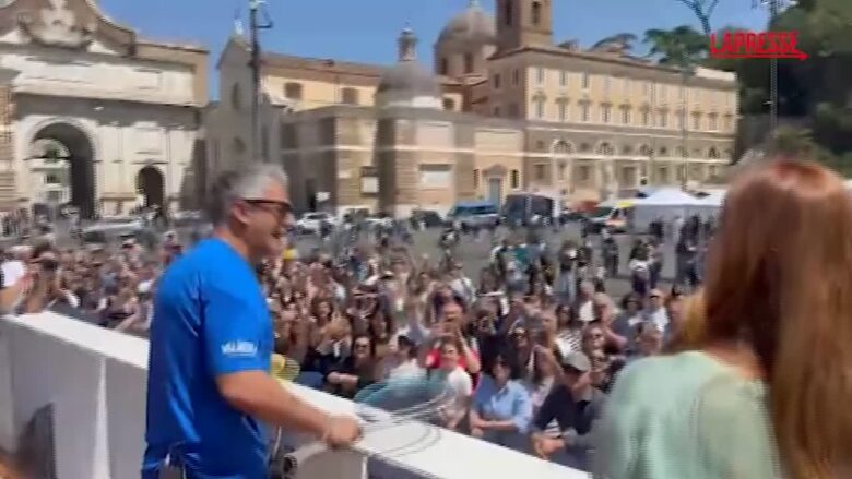 Salute, Fiorello gioca per la prevenzione con Tennis and Friends