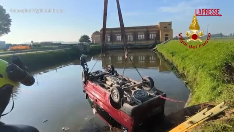 Venezia, minivan finisce in un canale a Chioggia: recuperati tre corpi senza vita