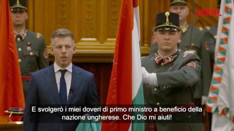 Ungheria, Magyar presta giuramento: è il nuovo premier