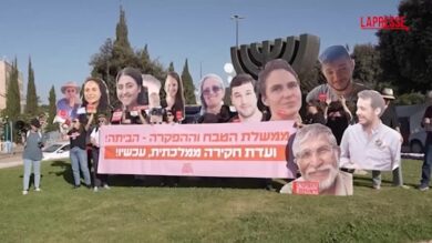 Israele, proteste davanti alla Knesset: in piazza i parenti delle vittime del 7 ottobre