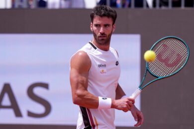 Internazionali Roma 2026, Pellegrino da favola: l’azzurro batte Tiafoe e vola agli ottavi
