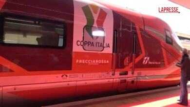 Coppa Italia 2026, il trofeo in treno verso Roma con le leggende del calcio italiano