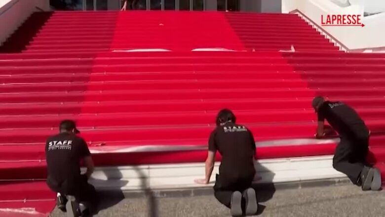 Cannes 2026 al via, srotolato il tappeto rosso sulla Croisette