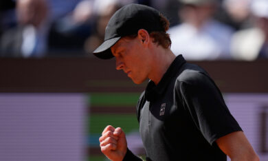Internazionali Roma, Sinner ai quarti: battuto Pellegrino 6-2, 6-3. Darderi supera Zverev