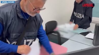 Accesso abusivo a sistemi informatici e corruzione: 19 gli indagati