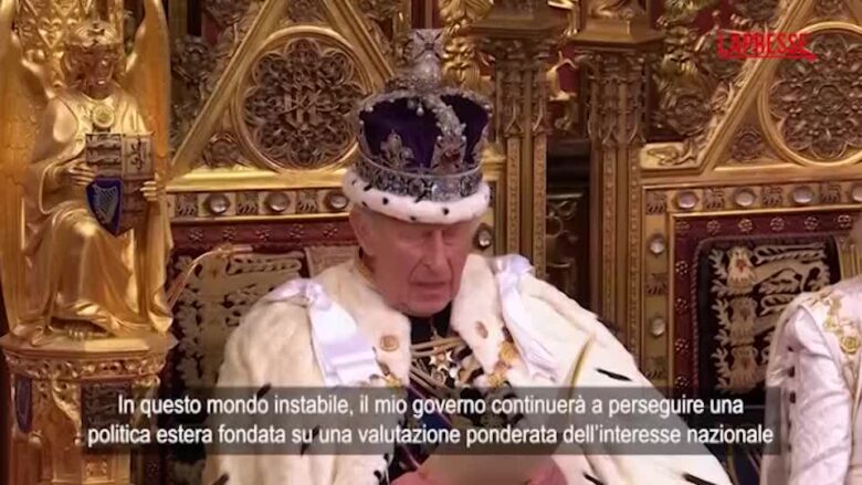 Regno Unito, re Carlo: "Impegno incrollabile nei confronti della Nato"