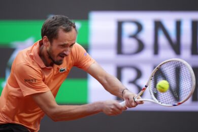Internazionali Roma 2026, sarà Medvedev l’avversario di Sinner in semifinale: battuto Landaluce