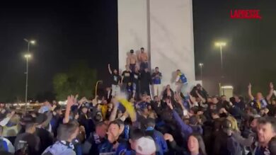 Coppa Italia, la festa degli interisti fuori dallo Stadio Olimpico