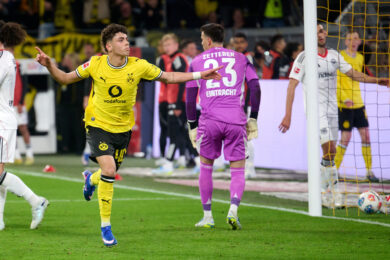 Samuele Inácio, il talento italiano rinnova con il Borussia Dortmund fino al 2029