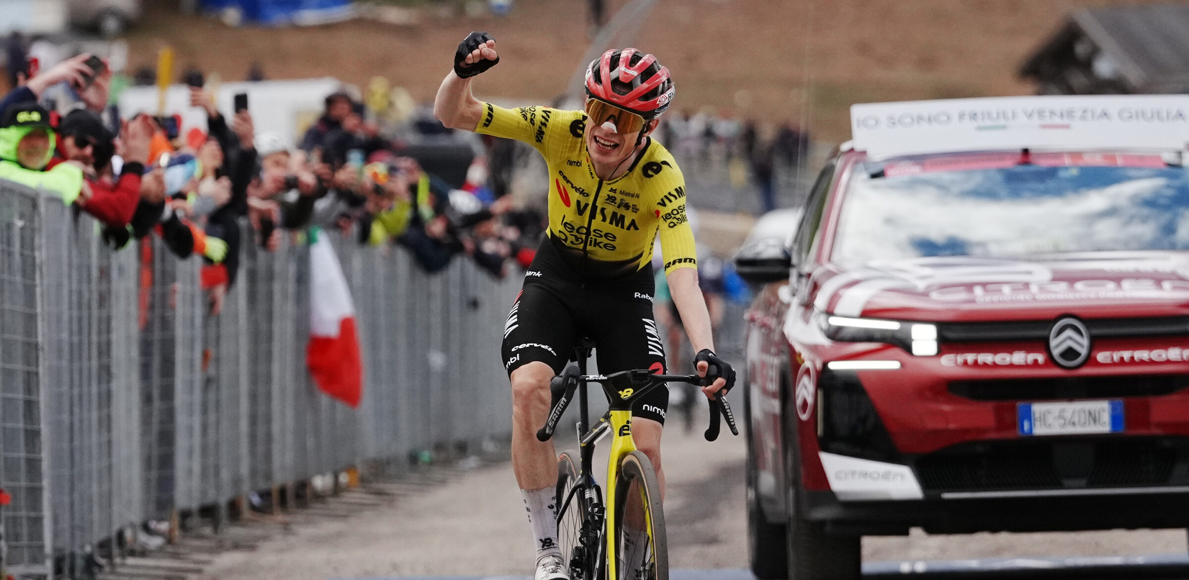 Giro d’Italia 2026, Vingegaard vince tappa del Blockhaus