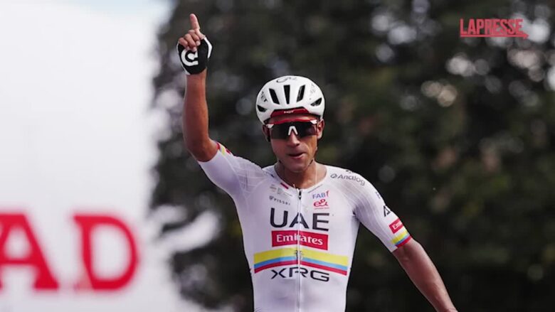 Giro d'Italia, bis Narvaez: l'ecuadoriano vince tappa di Fermo