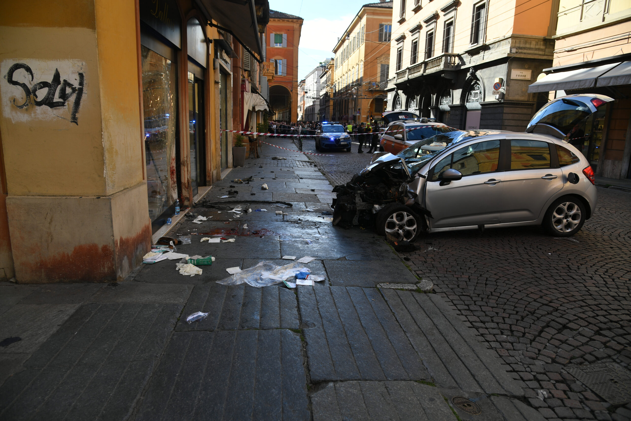 Modena, El Koudri tra marginalità sociale e ipotesi ‘lupo solitario’ Modena, El Koudri tra marginalità sociale e ipotesi ‘lupo solitario’