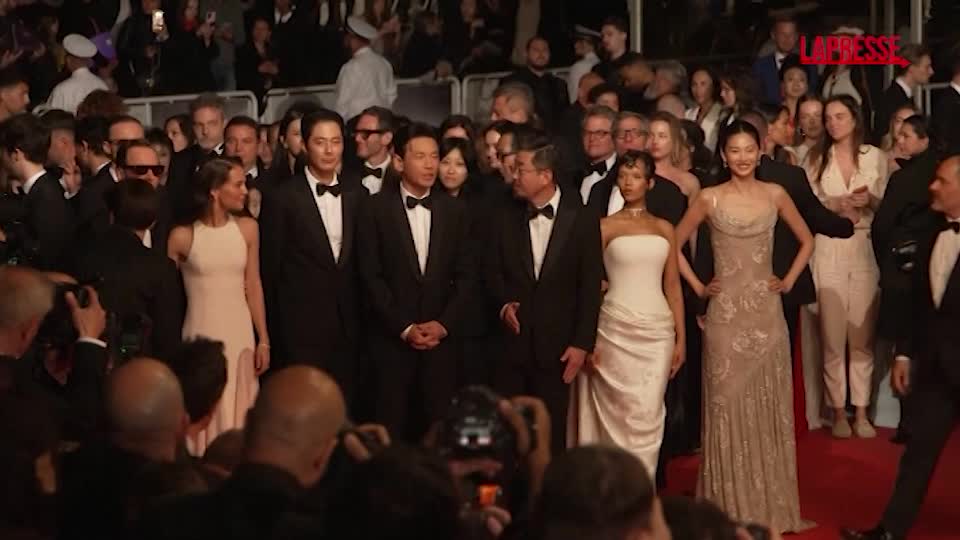 Cannes 2026, Michael Fassbender e Alicia Vikander sul red carpet per il nuovo film “Hope”