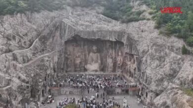 Cina, Grotte di Longmen: boom di visitatori per il tesoro buddista