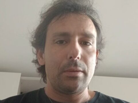 Marco Montingelli arrestato a Roma: chi è l’attore accusato di lesioni e resistenza ai carabinieri