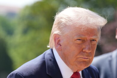 Iran, negoziati in corso. Trump: “Teheran ha altri 2-3 giorni di tempo per arrivare a un accordo” – La diretta