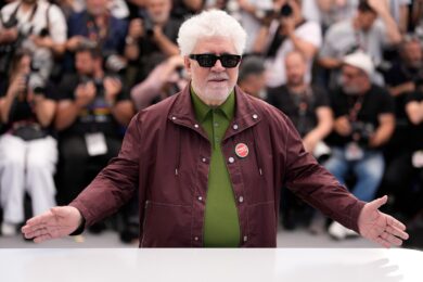 Cannes 2026, Almodovar: “L’Europa non sia mai sottomessa a Trump”