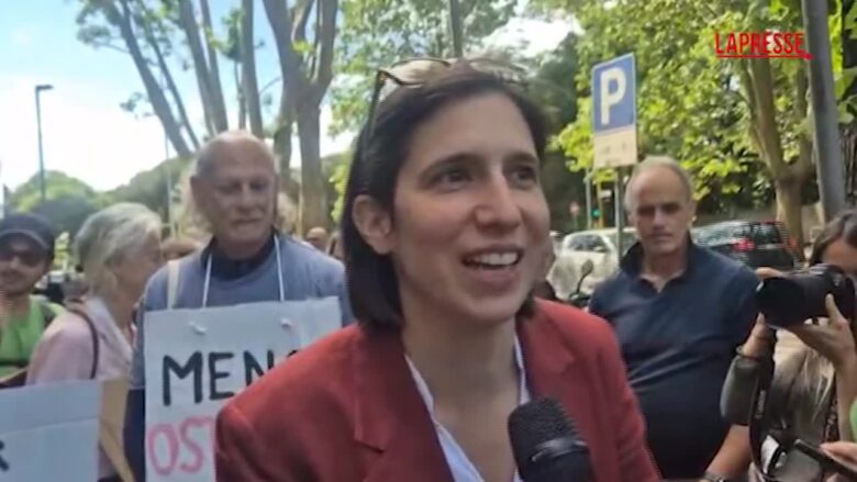 Energia, Schlein: "Sostenere comunità energetiche, governo rimuova ostacoli": la manifestazione a Roma