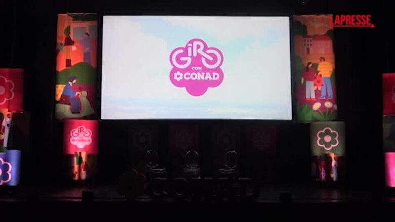 Giro d'Italia: Conad celebra Imperia. Ascari: "Responsabilità sociale". Prossima tappa Milano con Crepet e Cremona