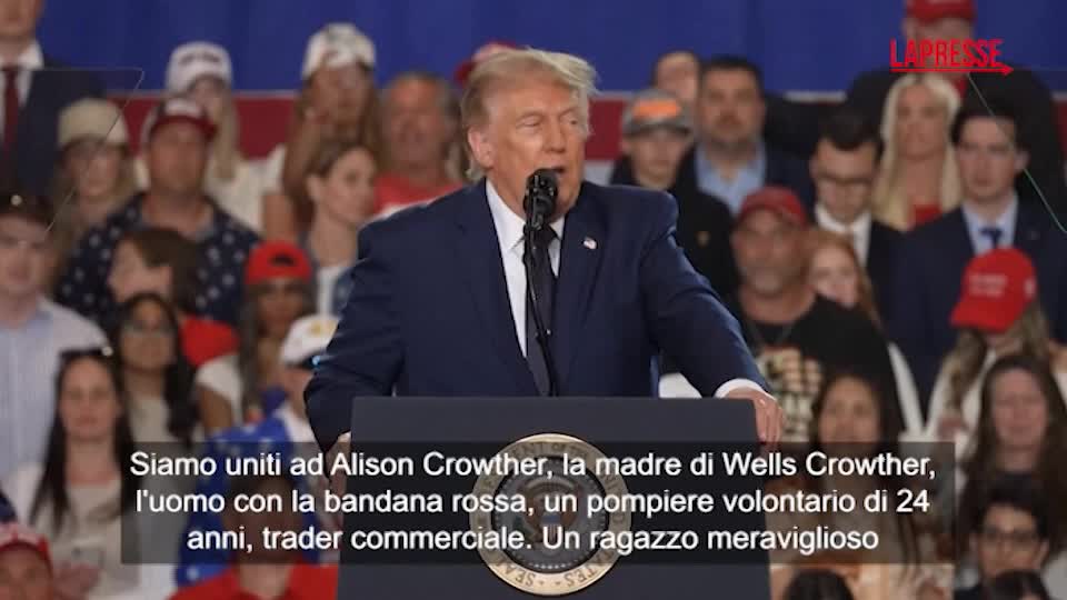 usa trump conferisce la medaglia presidenziale della libert224 a eroe dell 11 settembre da Lapresse.it usa trump conferisce la medaglia presidenziale della libert224 a eroe dell 11 settembre