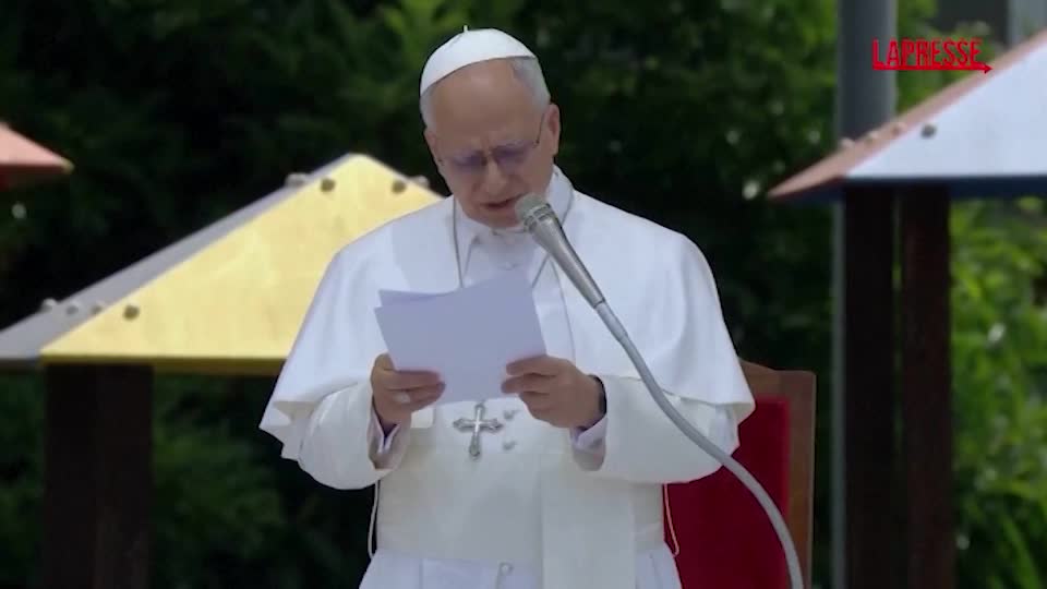 acerra papa leone xiv davanti a 15mila fedeli il bene comune viene prima degli interessi di pochi da Lapresse.it acerra papa leone xiv davanti a 15mila fedeli il bene comune viene prima degli interessi di pochi